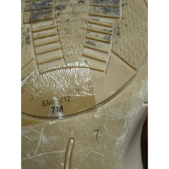 Bandolino Slingback Kitten Heel Shoes Zampa Pointed Toe Patent Womens Sz 7 Nude - Picture 9 of 9